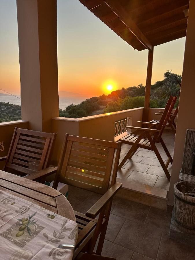 Gavrilis Apartments Nenita Εξωτερικό φωτογραφία